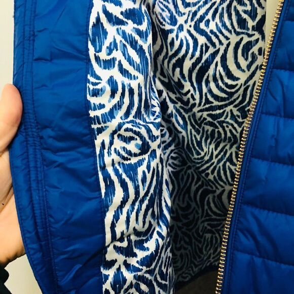 Vineyard Vines vest size 14 girls EUC - Picture 2 of 3